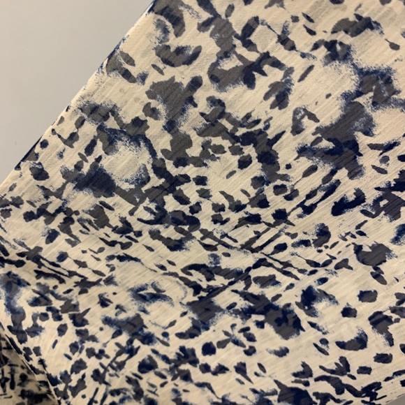 EXPRESS ROMPER ✨ - Picture 3 of 3